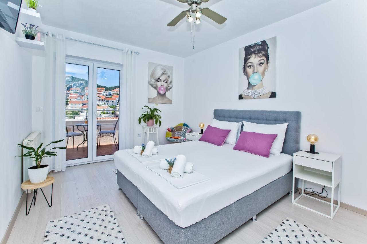 Apartments And Rooms Marija Hvar Town Exterior photo